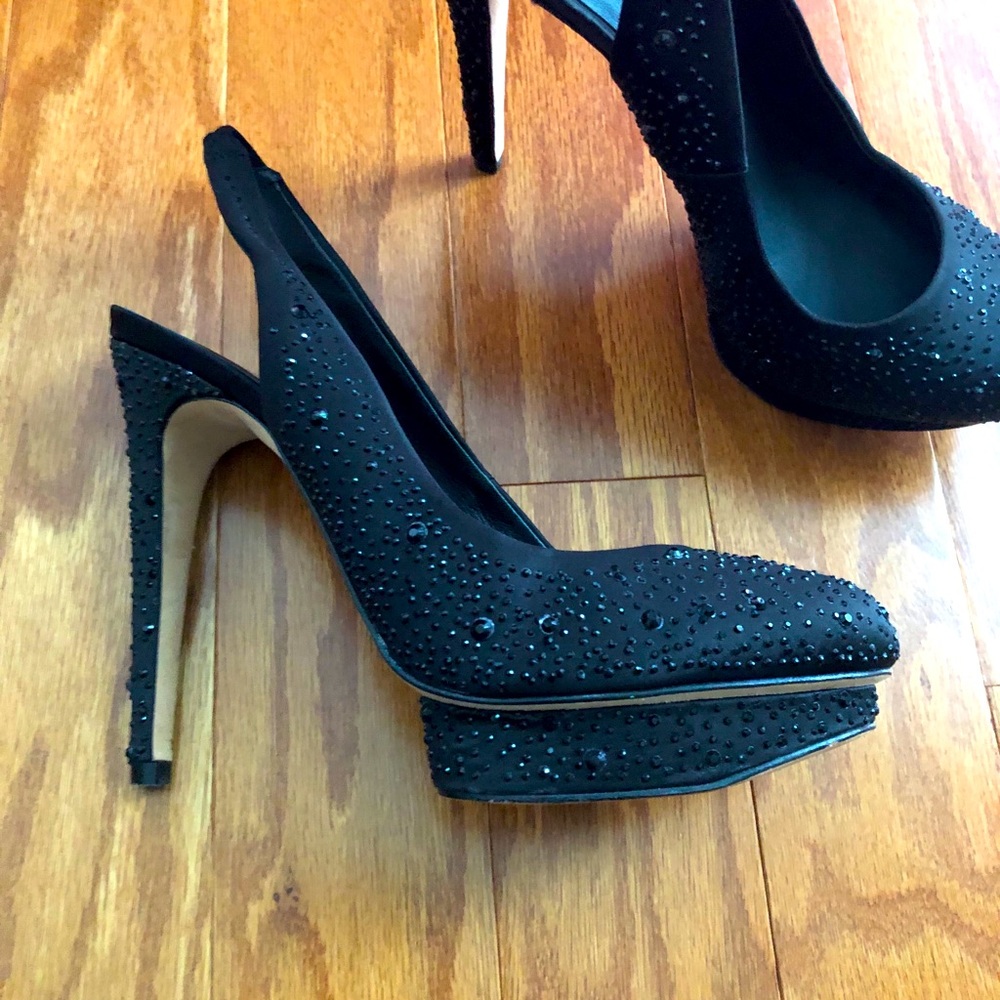 BCBG dress shoes